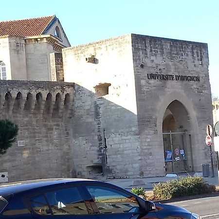 Appartement 8 Personnes En Face Des Remparts Climatise Avec Terrasse Et Parking Avignon Kültér fotó